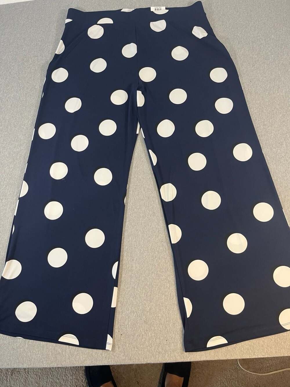 Alfani Wide Leg Pull-On Pants in Iconic Mod Oblique Dot Print Women’s XL